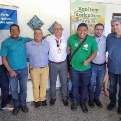Prefeitura de Ilhéus reúne parceiros e produtores rurais para discutir planejamento anual das ações