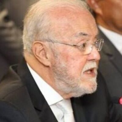 Francisco Netto é empossado novo presidente do TCM