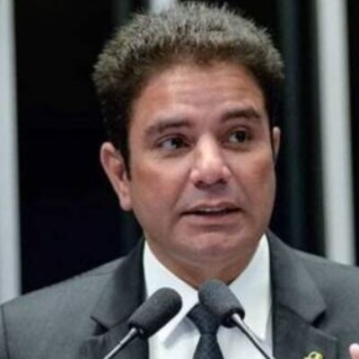 “Diálogos chocantes”, diz PF sobre mensagens encontradas em celular de governador do Acre