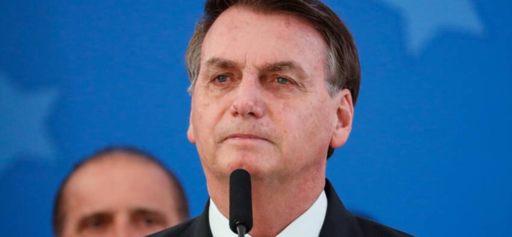 No retorno ao Brasil, Bolsonaro ataca Lula em primeiro discurso: “Não fará o que bem quer”