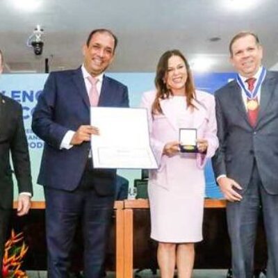 Em Salvador, prefeito Mário Alexandre é condecorado durante 55º Encontro do COPEDEM