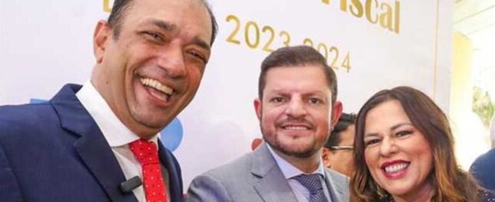 Prefeito Mário Alexandre marca presença na cerimônia de posse do novo presidente da UPB