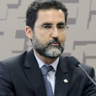 Brasil fechará pelo menos 20 acordos em viagem de Lula à China