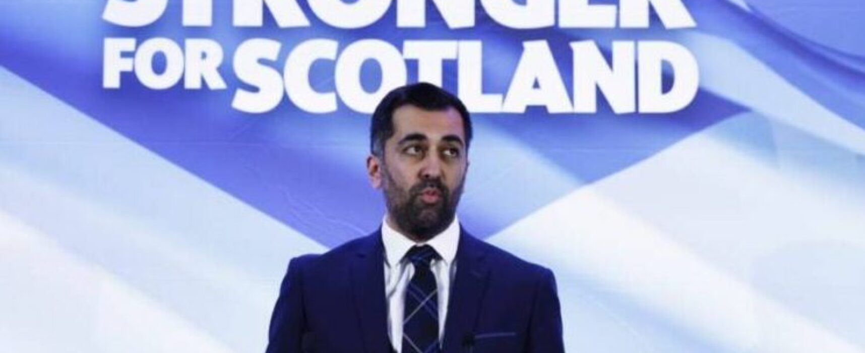 Escócia confirma o muçulmano Humza Yousaf como novo premiê