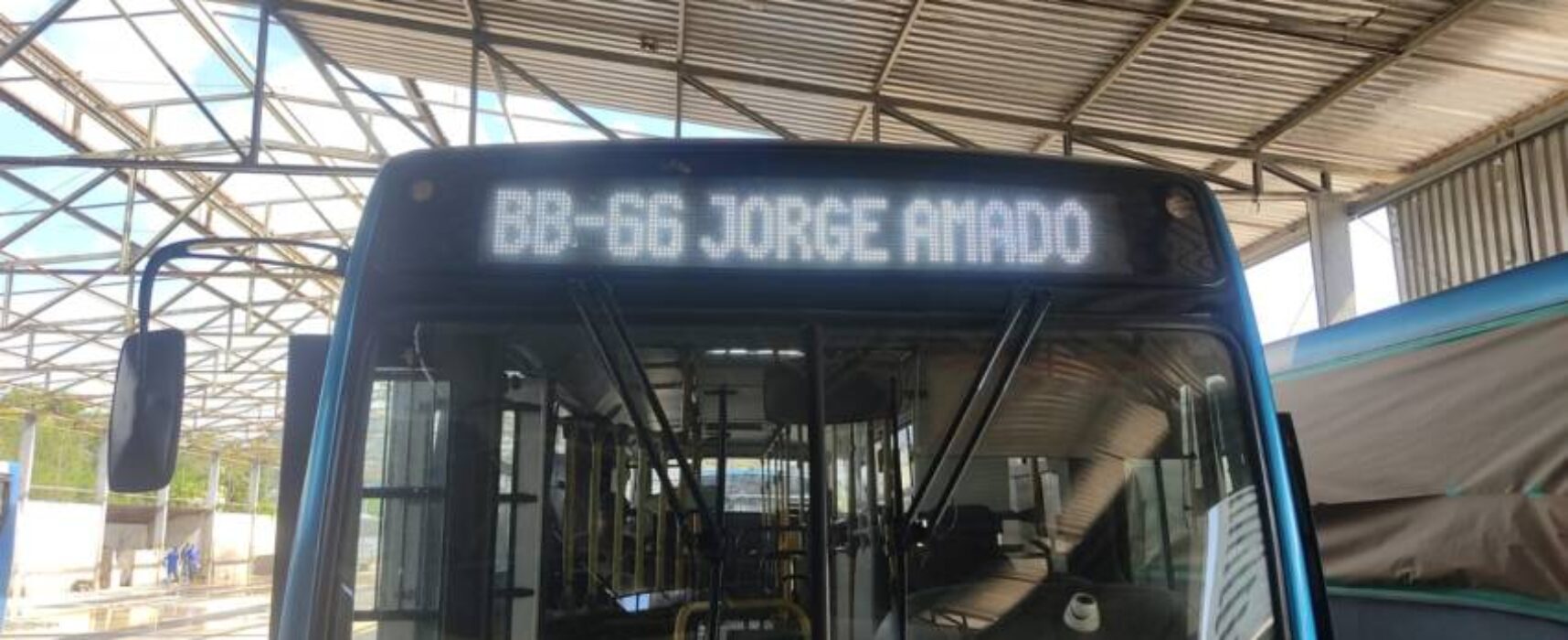 Prefeitura de Itabuna implanta linha de ônibus para atender bairros Jorge Amado e Jardim América