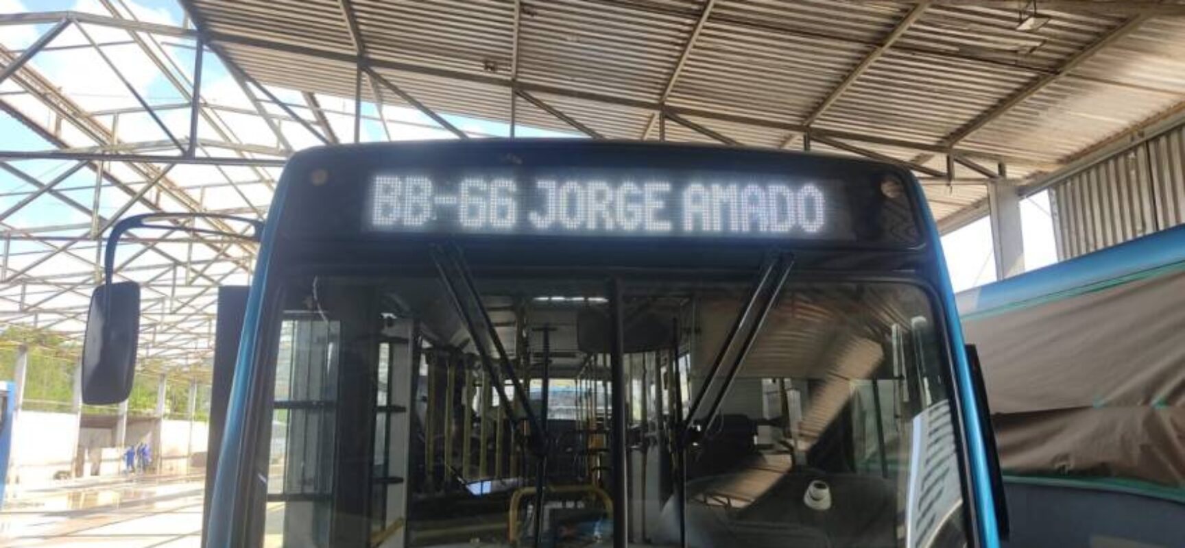 Prefeitura de Itabuna implanta linha de ônibus para atender bairros Jorge Amado e Jardim América