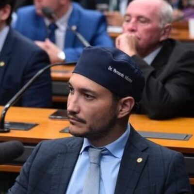 Projeto acaba com parâmetro de renda para acesso de pessoa com deficiência ao BPC