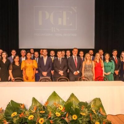 Ilheense Rafaela da Silva Sena, (filha do ex-vereador Zeri) toma posse como Procuradora do Rio Grande do Sul