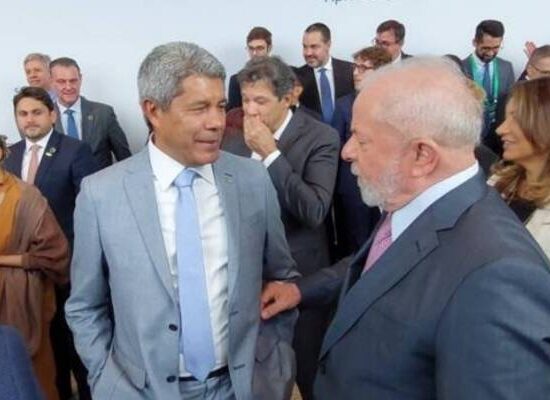 “Jerônimo foi o grande premiado nesta viagem”, diz Lula sobre governador da Bahia
