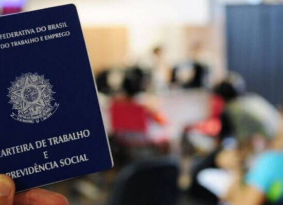 Loja de empresa francesa deve abrir 600 vagas de emprego em Salvador