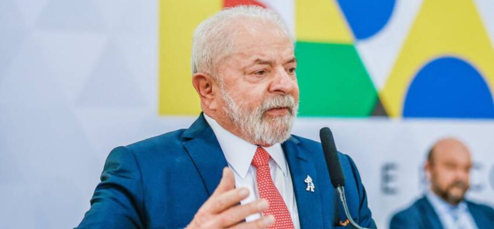 Salvador é a segunda capital que mais aprova governo Lula; Petista tem maior reprovação no Sul e Sudeste