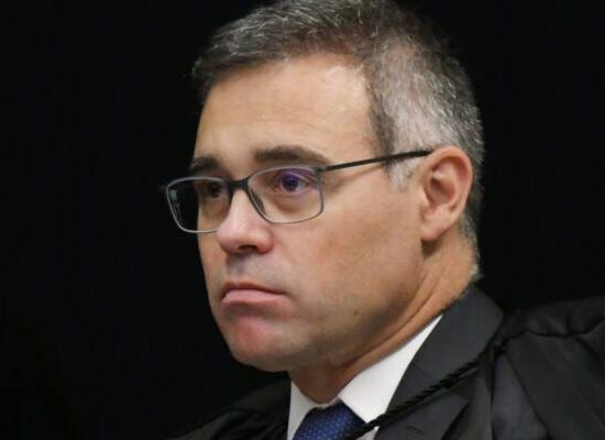 Toffoli critica “falta de empenho” da PF para cumprir mandados contra Vorcaro