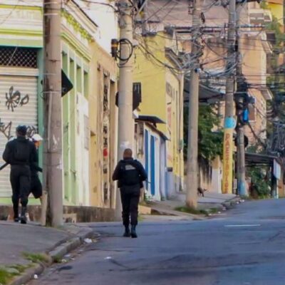 Mais de 60% das mortes cometidas por policiais não são investigadas