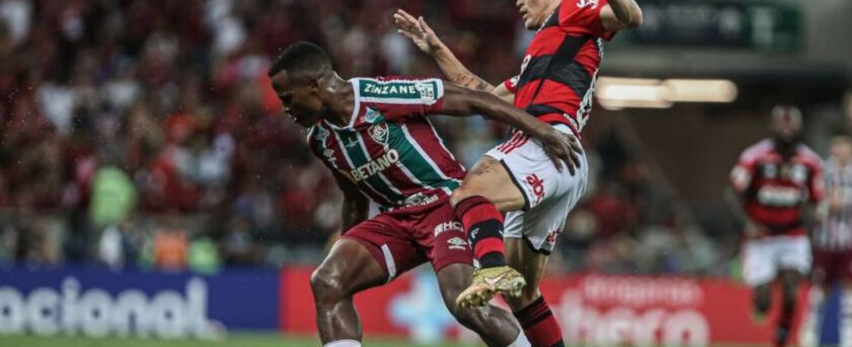 Flamengo sai na frente do Fluminense na final do Carioca