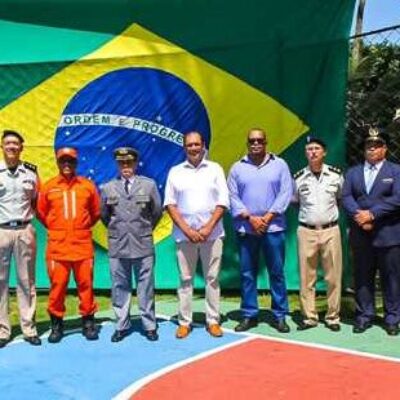 Prefeito Mário Alexandre participa de solenidade em comemoração ao Dia do Exército