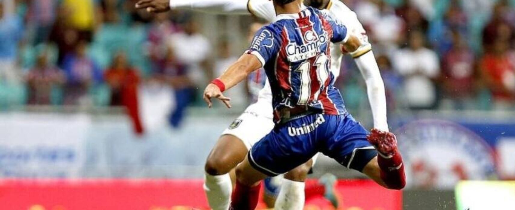 Bahia vence o Coritiba e avança, 4 x 2
