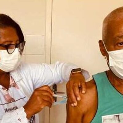 Covid-19: Ilhéus aplicou 3,5 mil doses da vacina bivalente no público-alvo