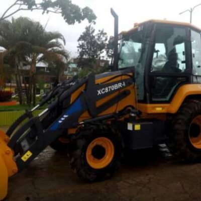 Jerônimo entrega obras de pavimentação e urbanização em Floresta Azul