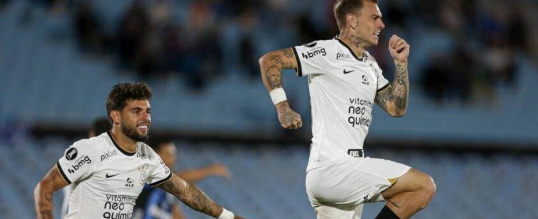 Corinthians inicia Libertadores com vitória sobre Liverpool no Uruguai