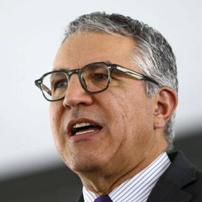 Governo faz acordo para instalação de comissões de 4 MPs