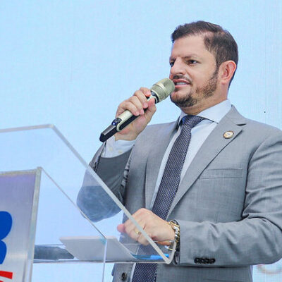 Primeiro mês de gestão: Redução da alíquota do INSS patronal para os municípios norteia atuação de Quinho à frente da UPB