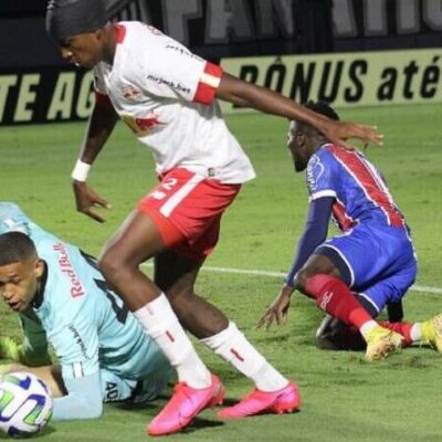 Bahia leva virada e estreia com derrota no Brasileirão