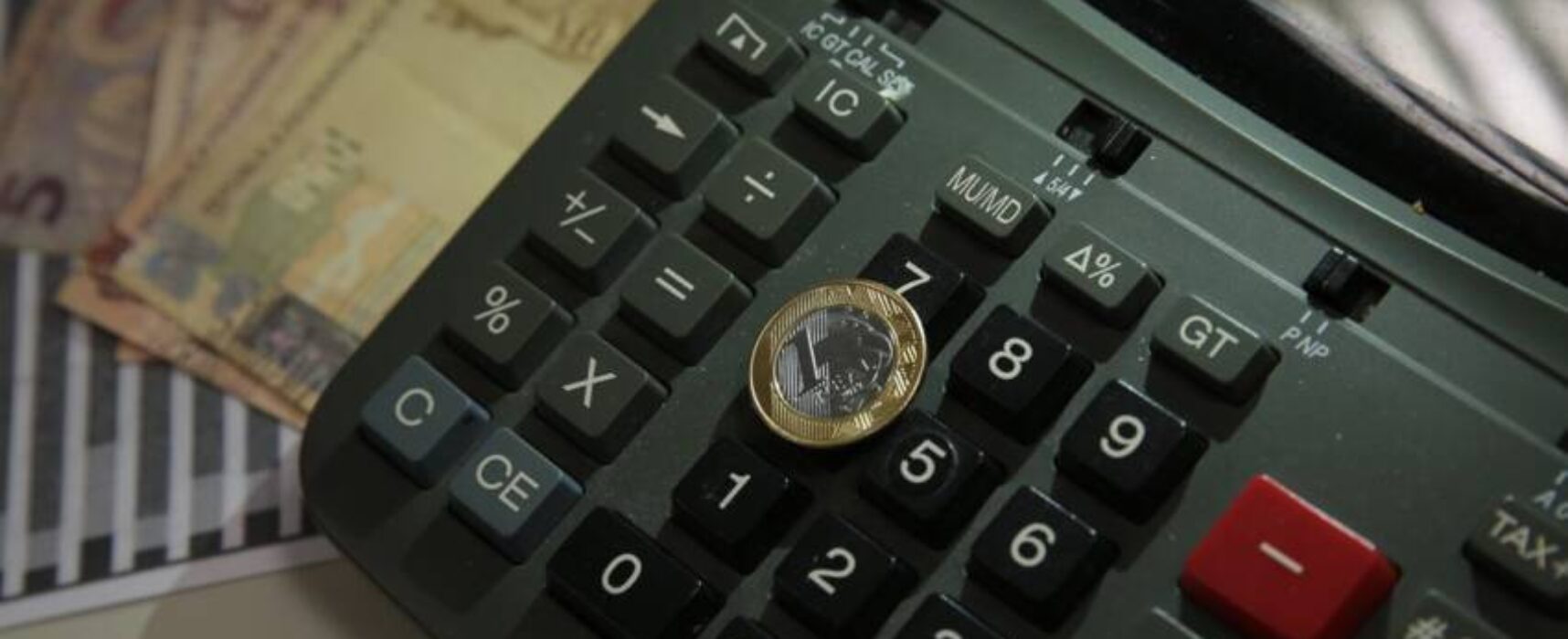 LDO condiciona R$ 172 bilhões acima do teto à aprovação do arcabouço