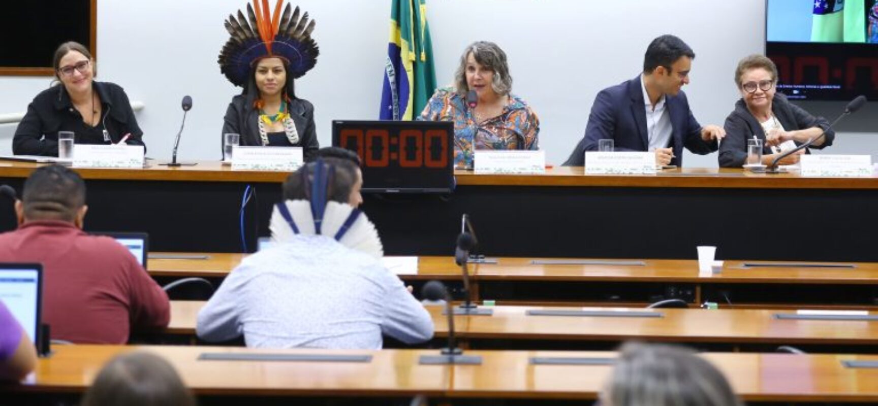 Mulheres indígenas denunciam preconceito, sequestro e violência sexual contra crianças e adolescentes