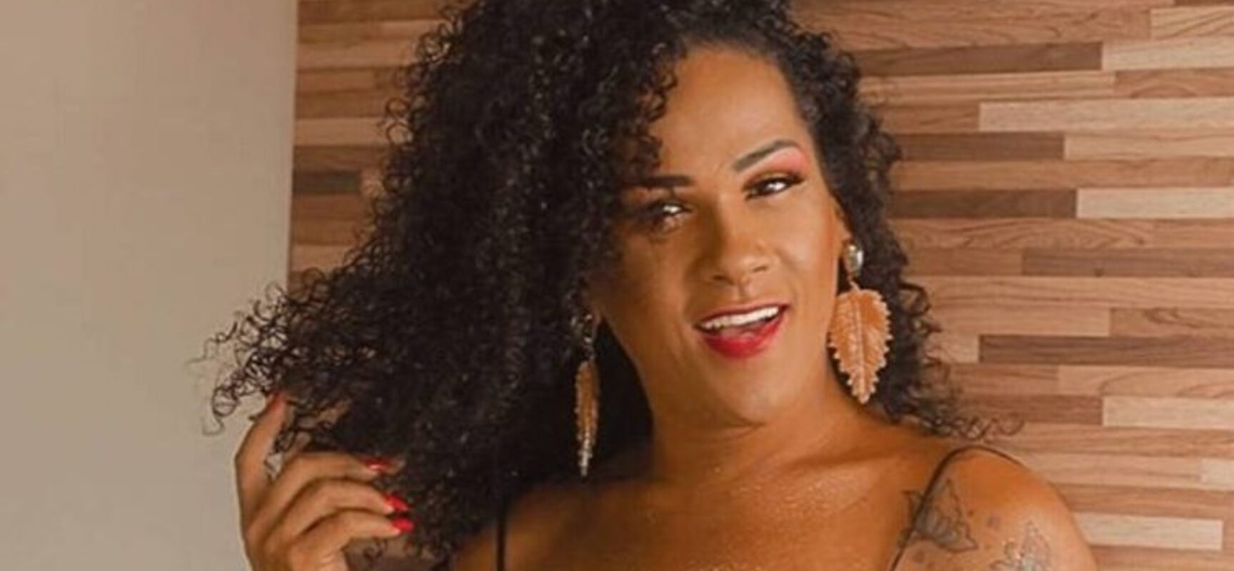 Léo Kret do Brasil deve ser agraciada com o Título de Cidadã Honorária Ilheense