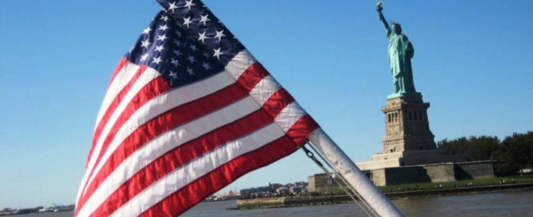 Pedidos de “green card” por brasileiros aumentam 28% em 2022