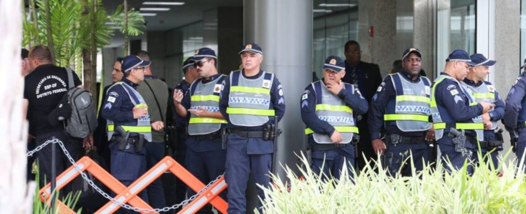Bolsonaro depõe à PF por três horas sobre joias sauditas