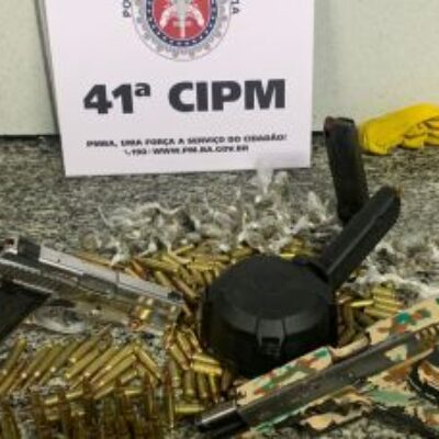 Polícia apreende pistolas e 250 munições com dupla de traficantes
