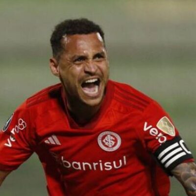 Internacional vence e assume liderança do Grupo B da Copa Libertadores