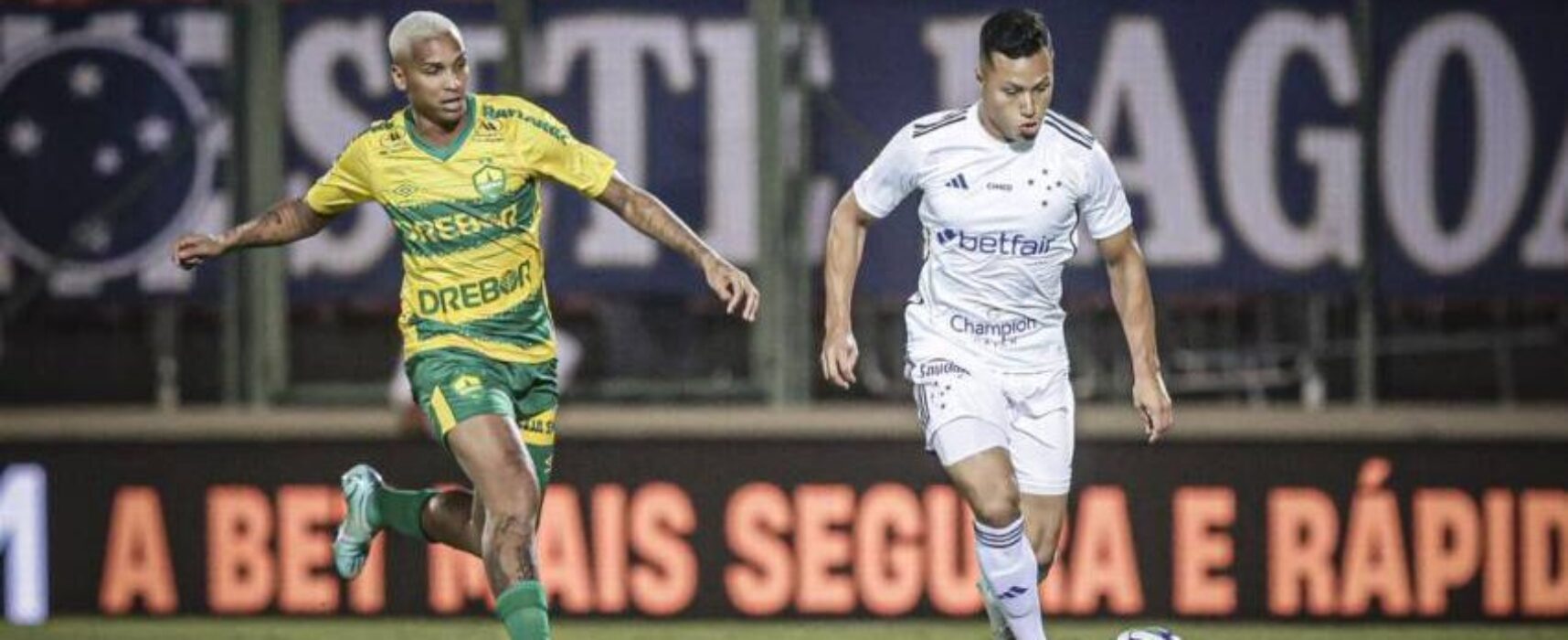 Brasileiro: Cuiabá bate Cruzeiro e deixa zona do rebaixamento