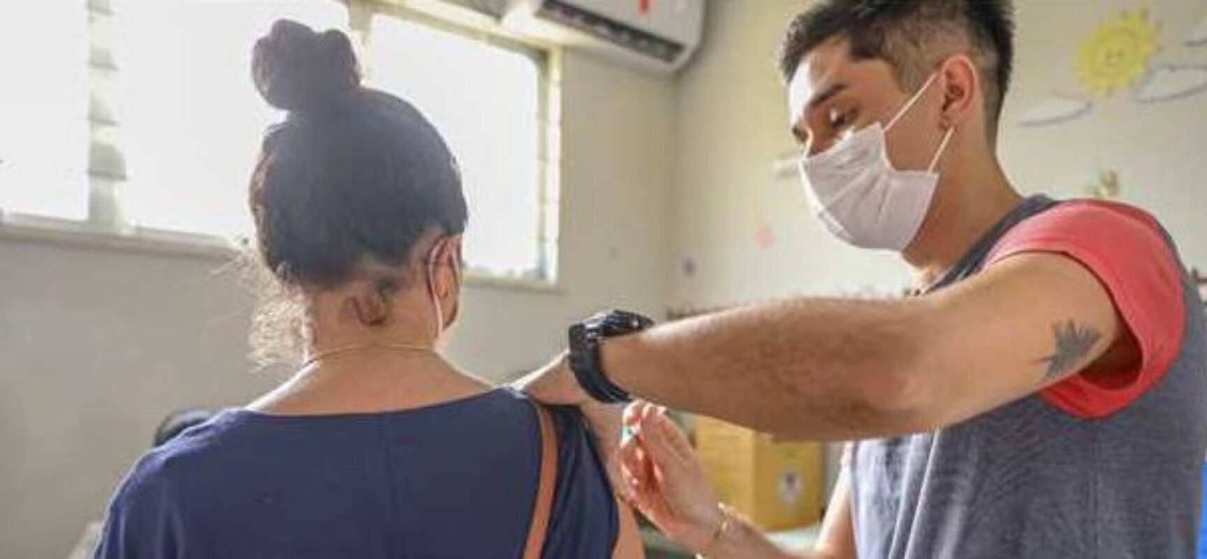 Pandemia não acabou: Prefeitura de Ilhéus reforça importância da vacinação contra a Covid-19