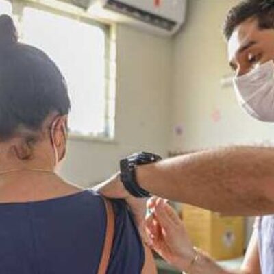 Pandemia não acabou: Prefeitura de Ilhéus reforça importância da vacinação contra a Covid-19