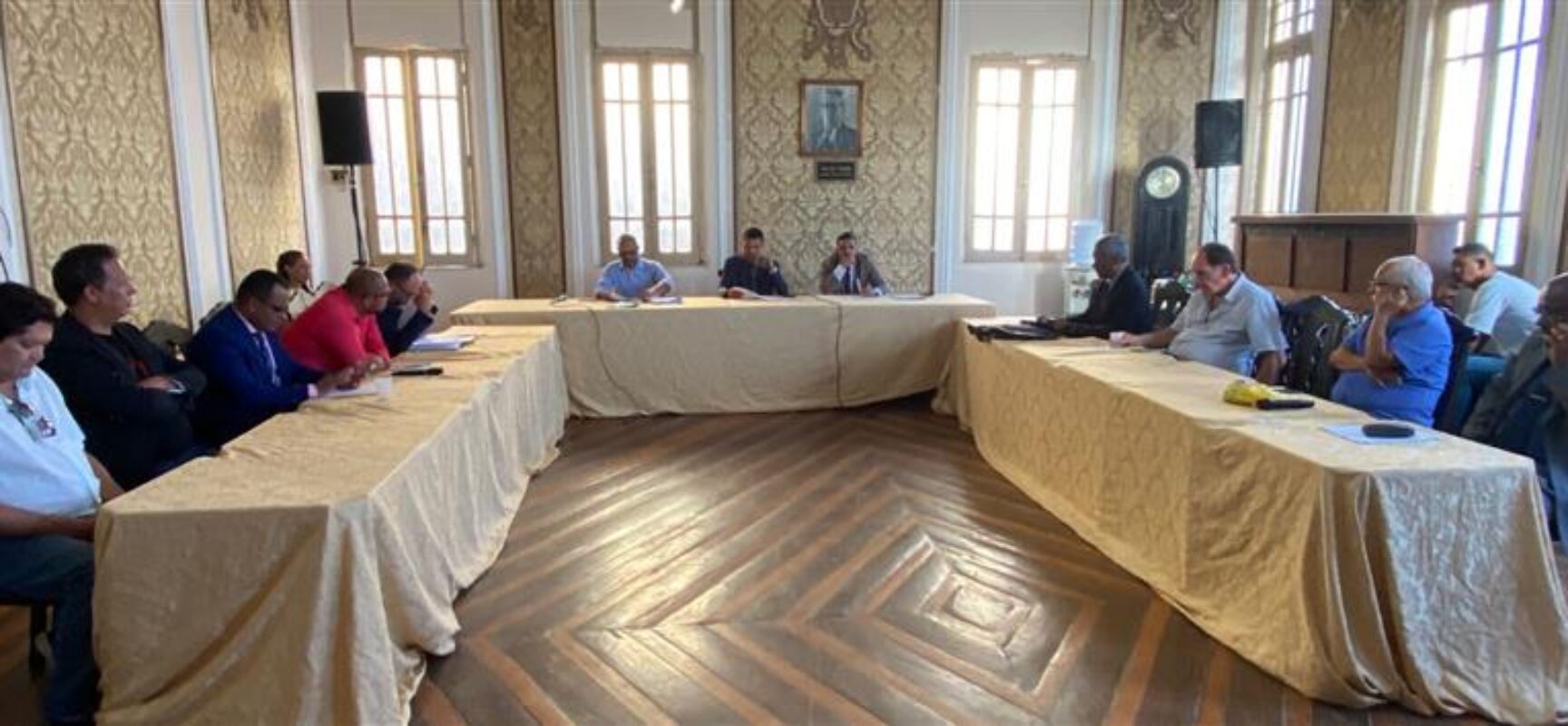 Durante Sessão, Vereadores se manifestam em relação ao aumento da tarifa de ônibus em Ilhéus