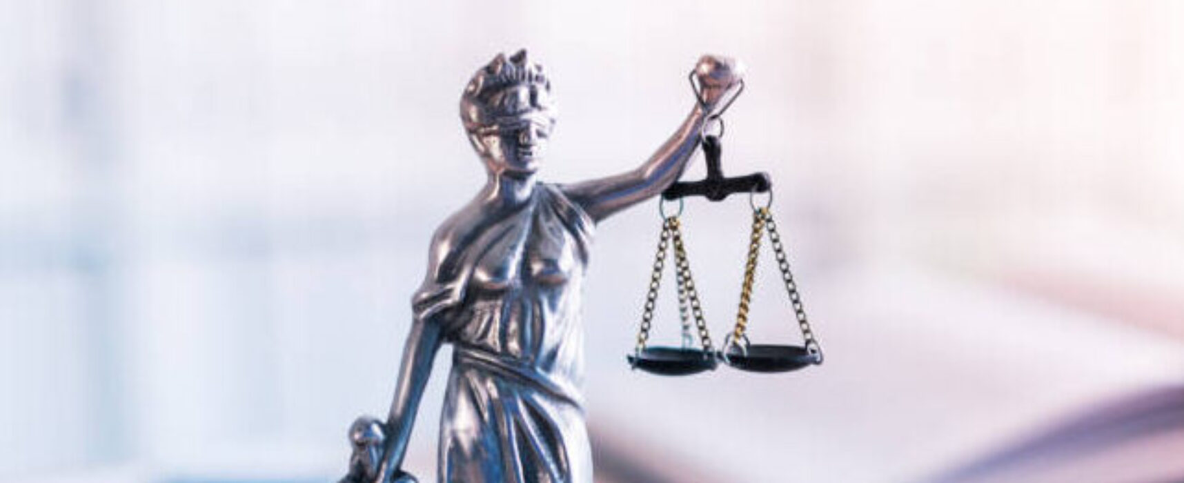 Cansados de esperar, trabalhadores vendem processos trabalhistas