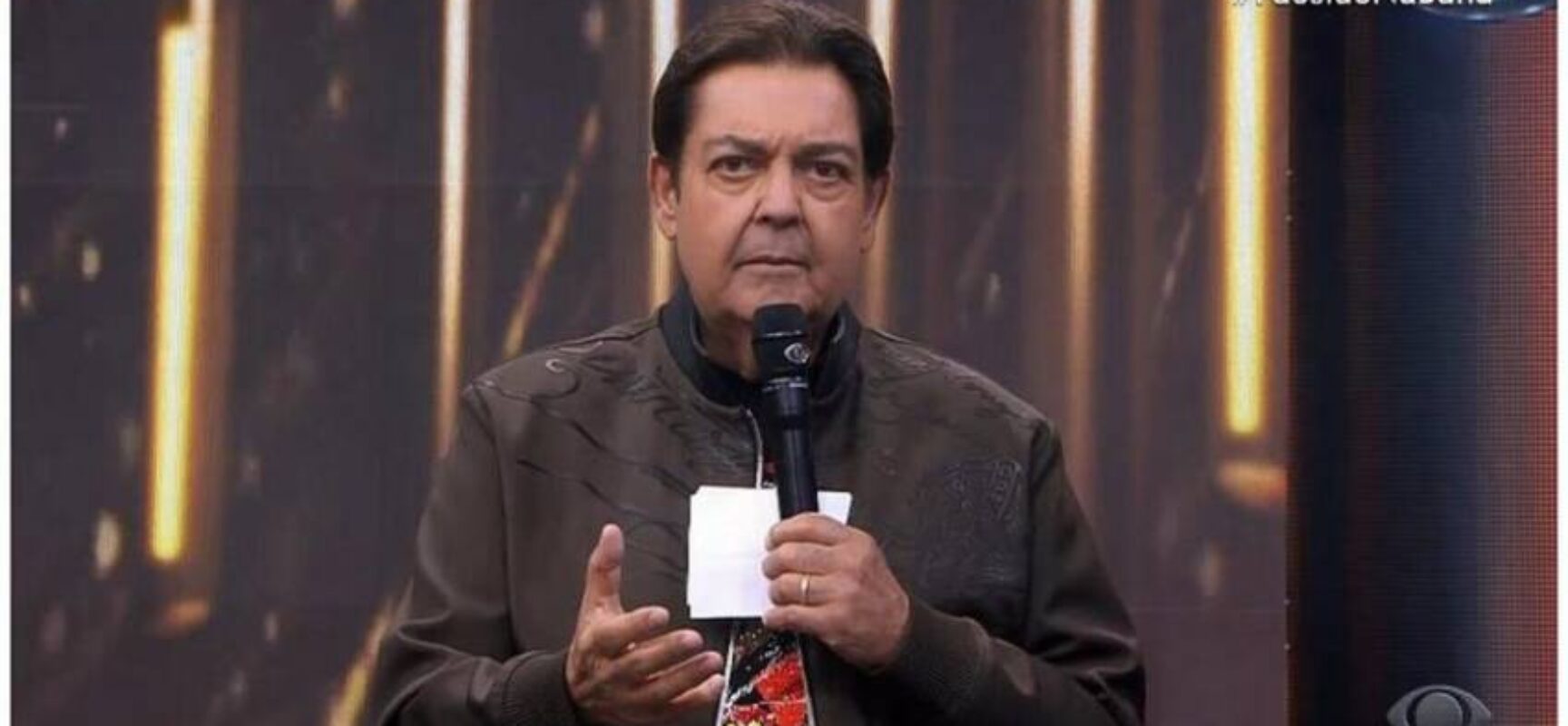 Faustão deixa Band após 1 ano e 5 meses de programa