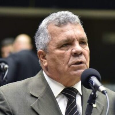 Projeto prevê horário estendido para crianças nos postos de saúde