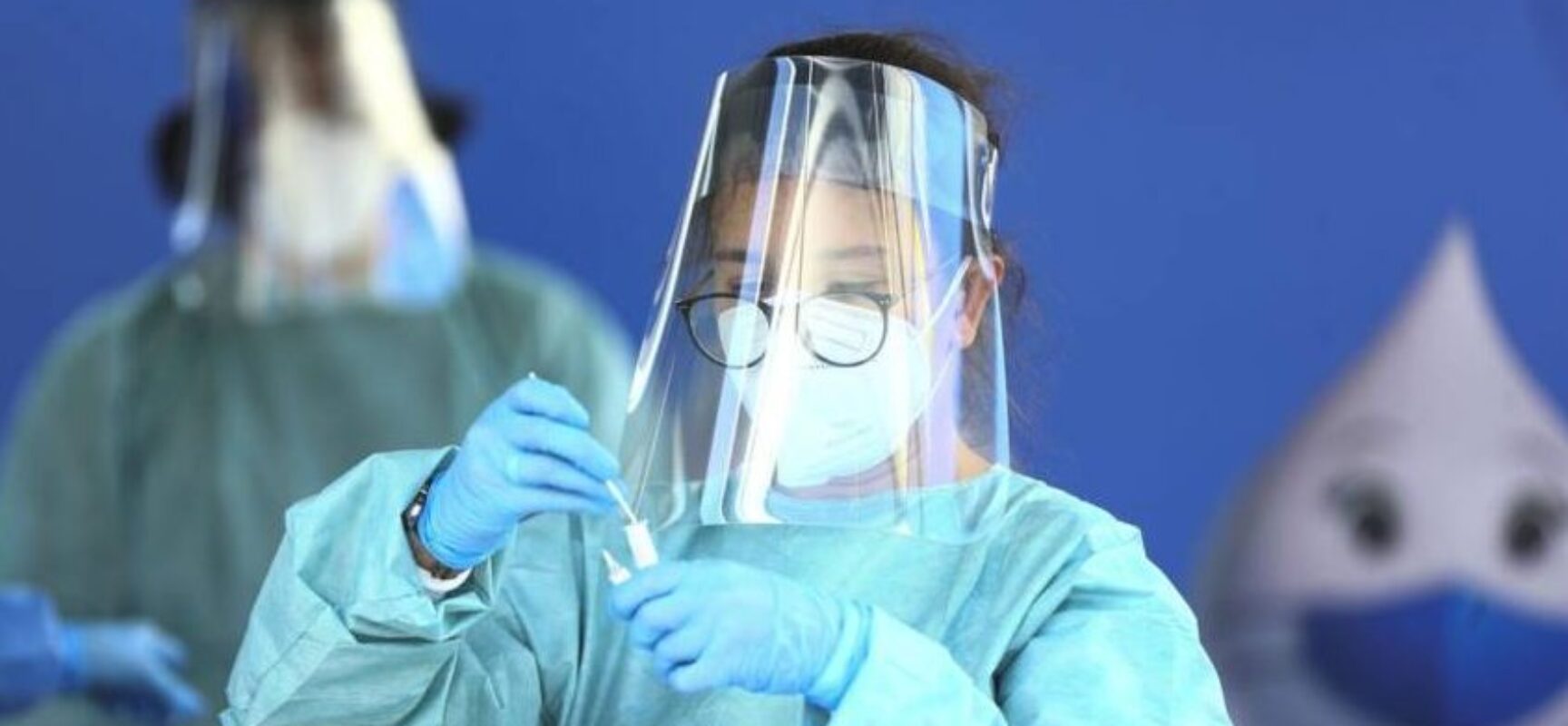 SAÚDE PÚBLICA: Covid-19 não acabou e vacinação segue fundamental, alerta ministra