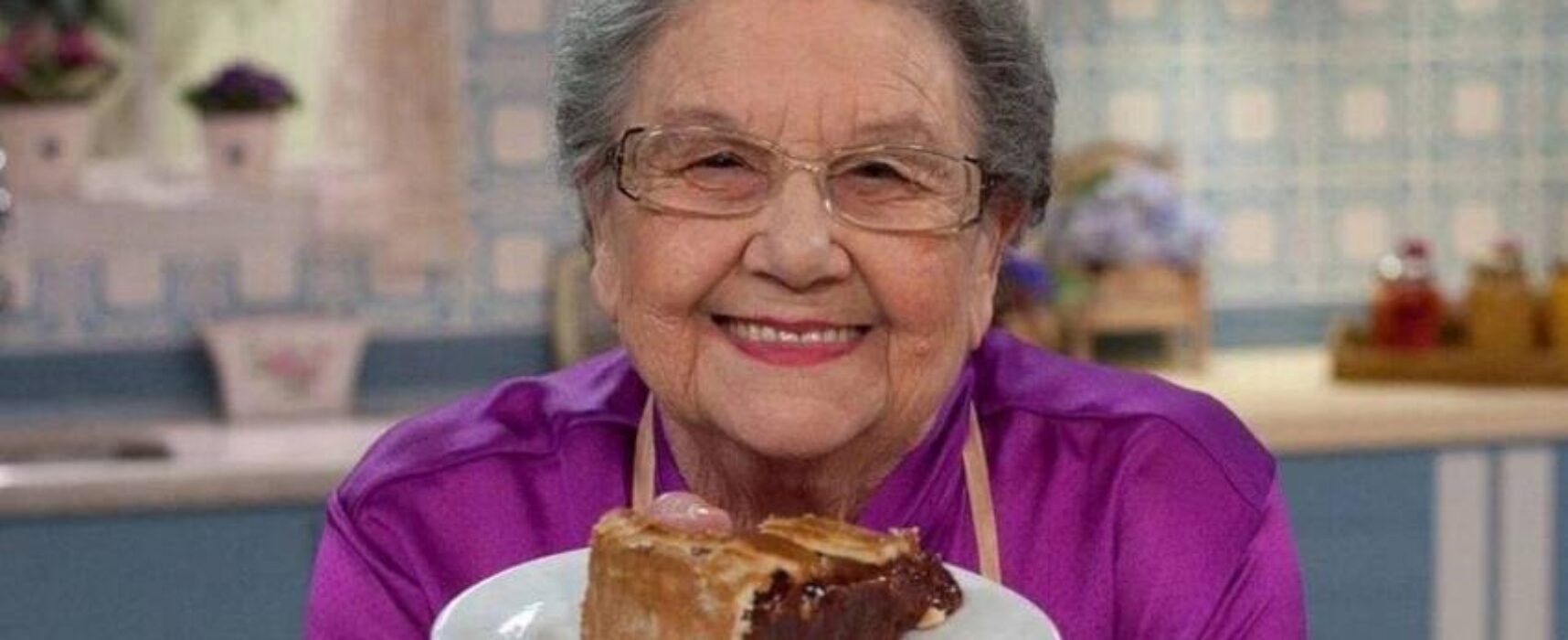 Apresentadora e cozinheira Palmirinha morre aos 91 anos em São Paulo