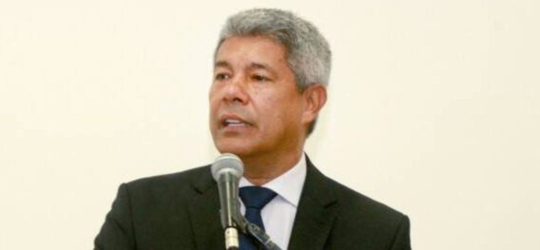 Jerônimo Rodrigues rebate fala de Múcio contra nordestinos: Lula nunca pensou em ser pobre no sul