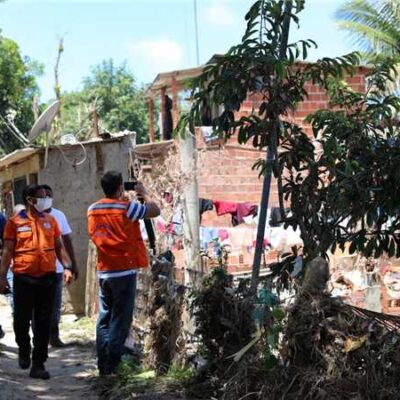 Prefeitura e CONDER realizam reunião para apresentação do Projeto Habitacional no Salobrinho