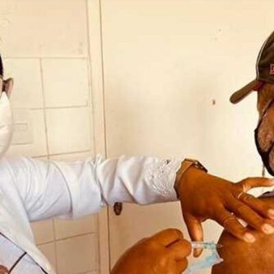 Mesmo com ampliação da campanha, vacinação contra gripe e Covid-19 segue abaixo da meta em Ilhéus