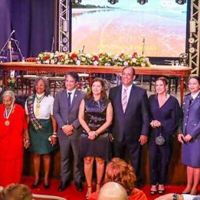 Teatro Municipal reabre com solenidade de entrega da Comenda do Mérito São Jorge dos Ilhéos