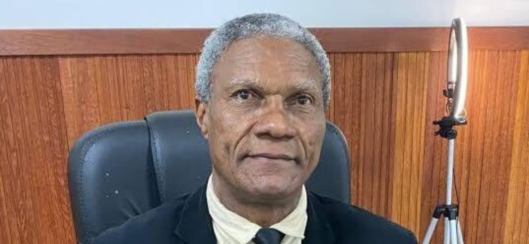 Vereador Augustão reivindica construção de ponte ligando Rio do Braço e Banco do Pedro