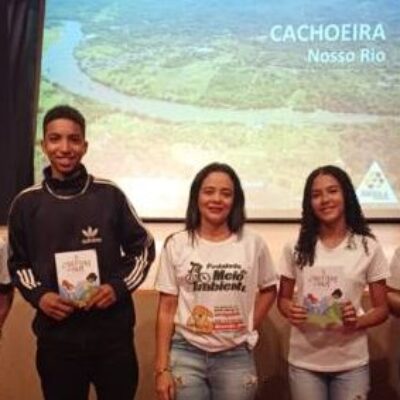 Teatro, música e cartilha despertaram estudantes para urgência da preservação do meio ambiente