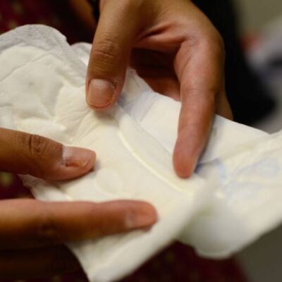 Distribuição de absorventes beneficiará 24 milhões de mulheres