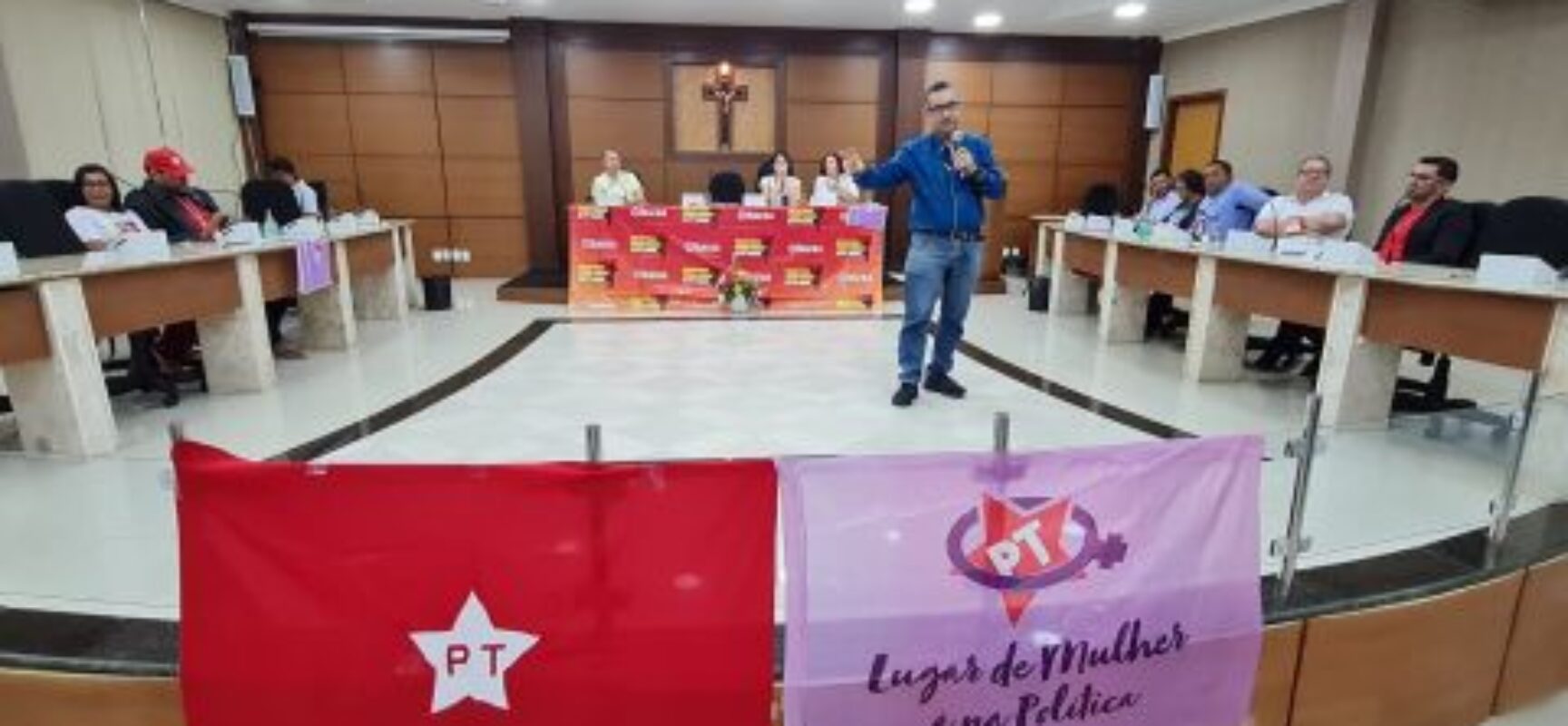 PT Bahia promove encontro e se prepara para eleições municipais